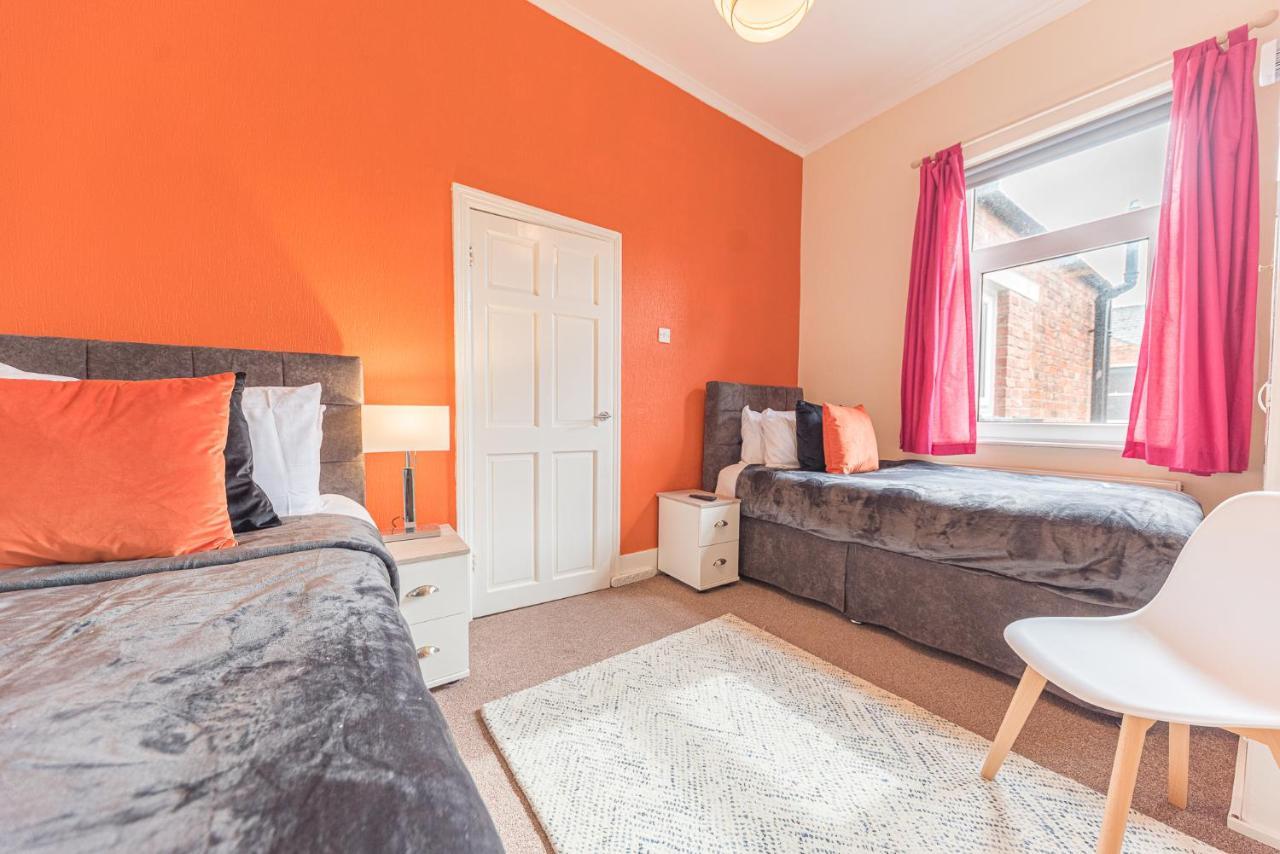 *King Bed* Luxury City Centre House Barrow-in-Furness Luaran gambar